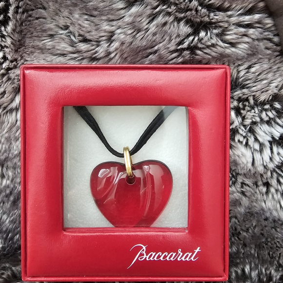 Baccarat Red Heart Pendant Necklace - Picture 1 of 4